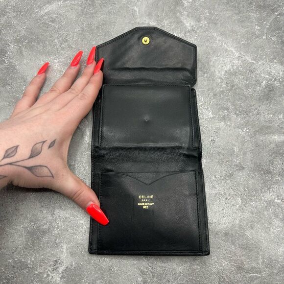 Celine Black Quilted Leather Trifold Wallet Clasp Closure Authentic Luxury - Picture 6 of 14